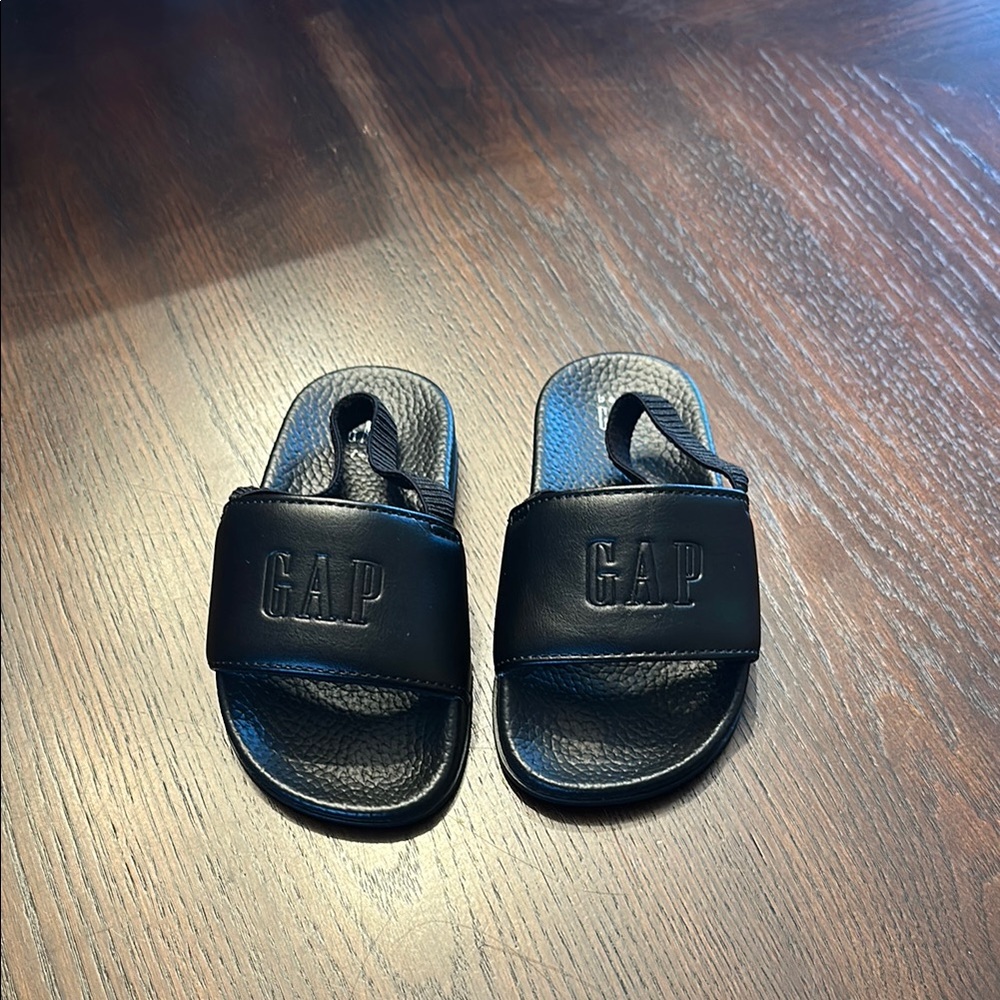 GAP Kids Slide Sandals Black Toddler Size 7.5